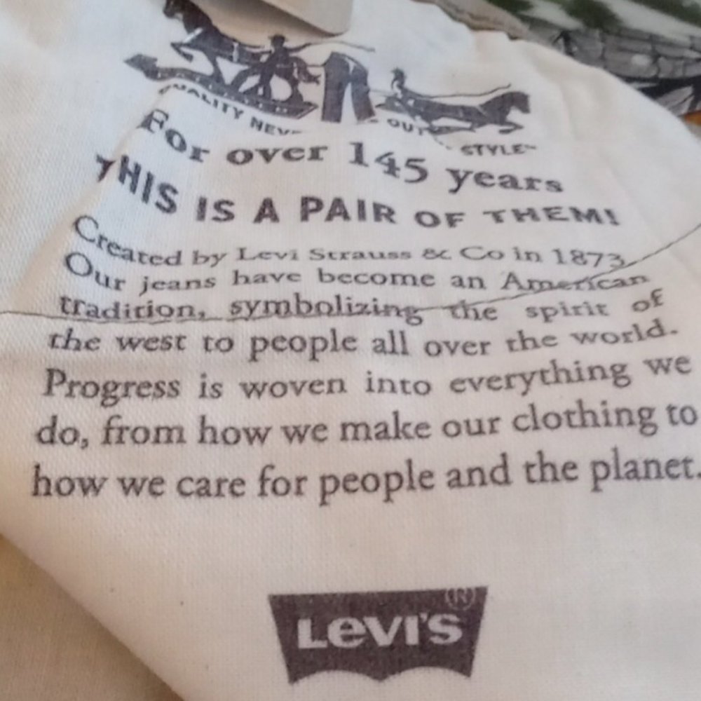 NWT Levi Strauss Relaxed Fit Men's Khaki Color Jeans Style 559 Size 38-32 - Picture 12 of 16